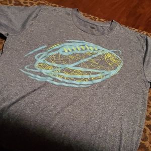 Tek Gear t-shirt